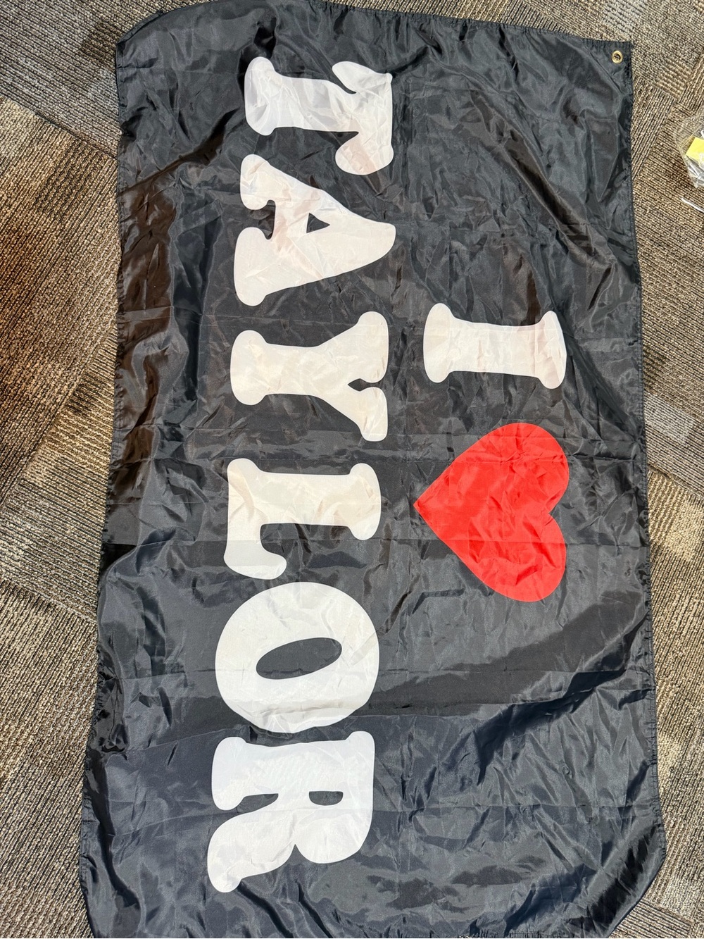 Black "I ♥ TAYLOR" Decorative Home Art Flag - Red & White Design